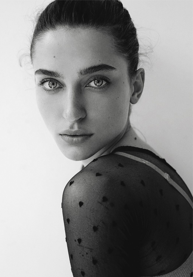 YULIA's profile picture
