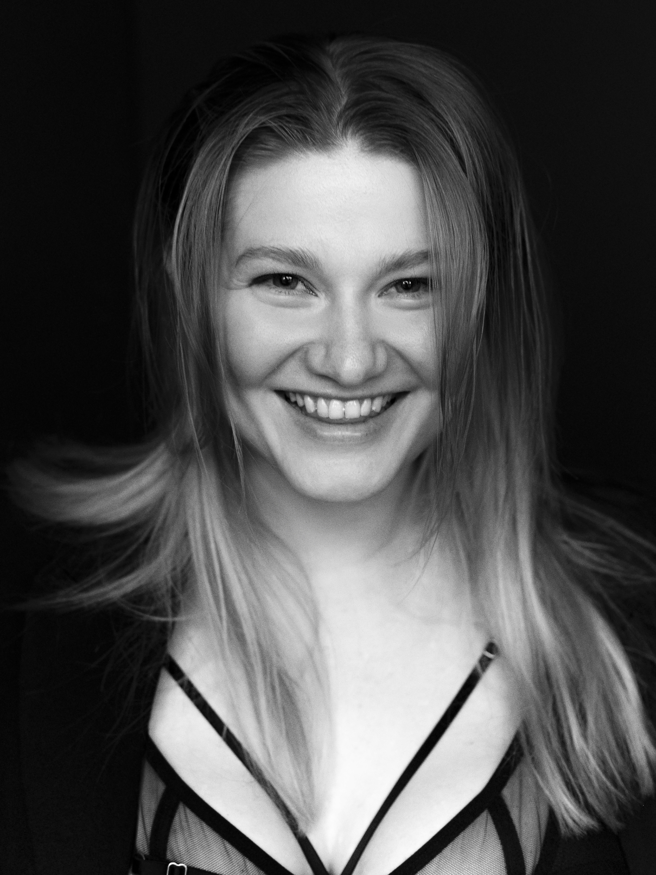 Aleksandra (Plus), represented by Respect Models · Portfolio