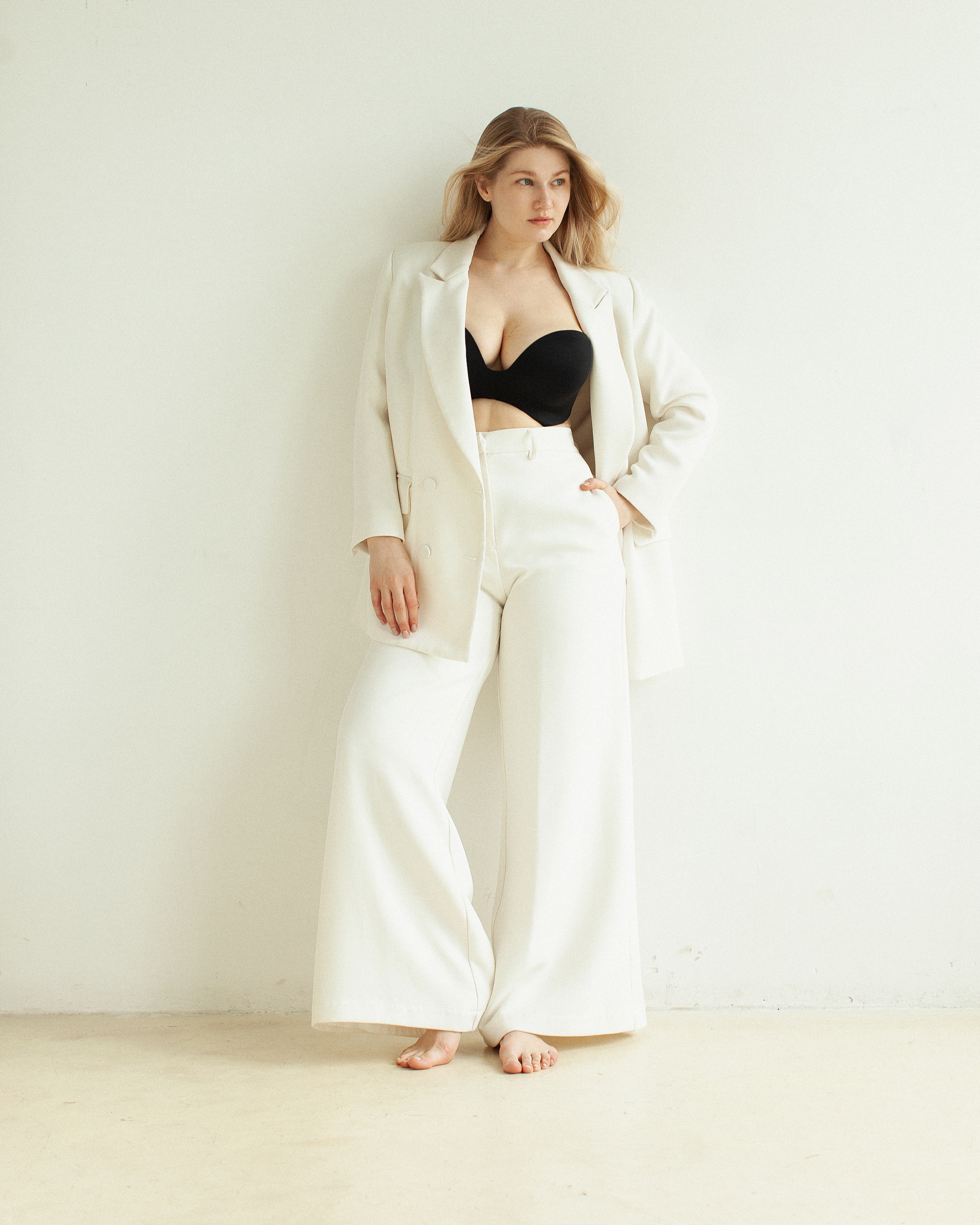 Aleksandra (Plus), represented by Respect Models · Portfolio