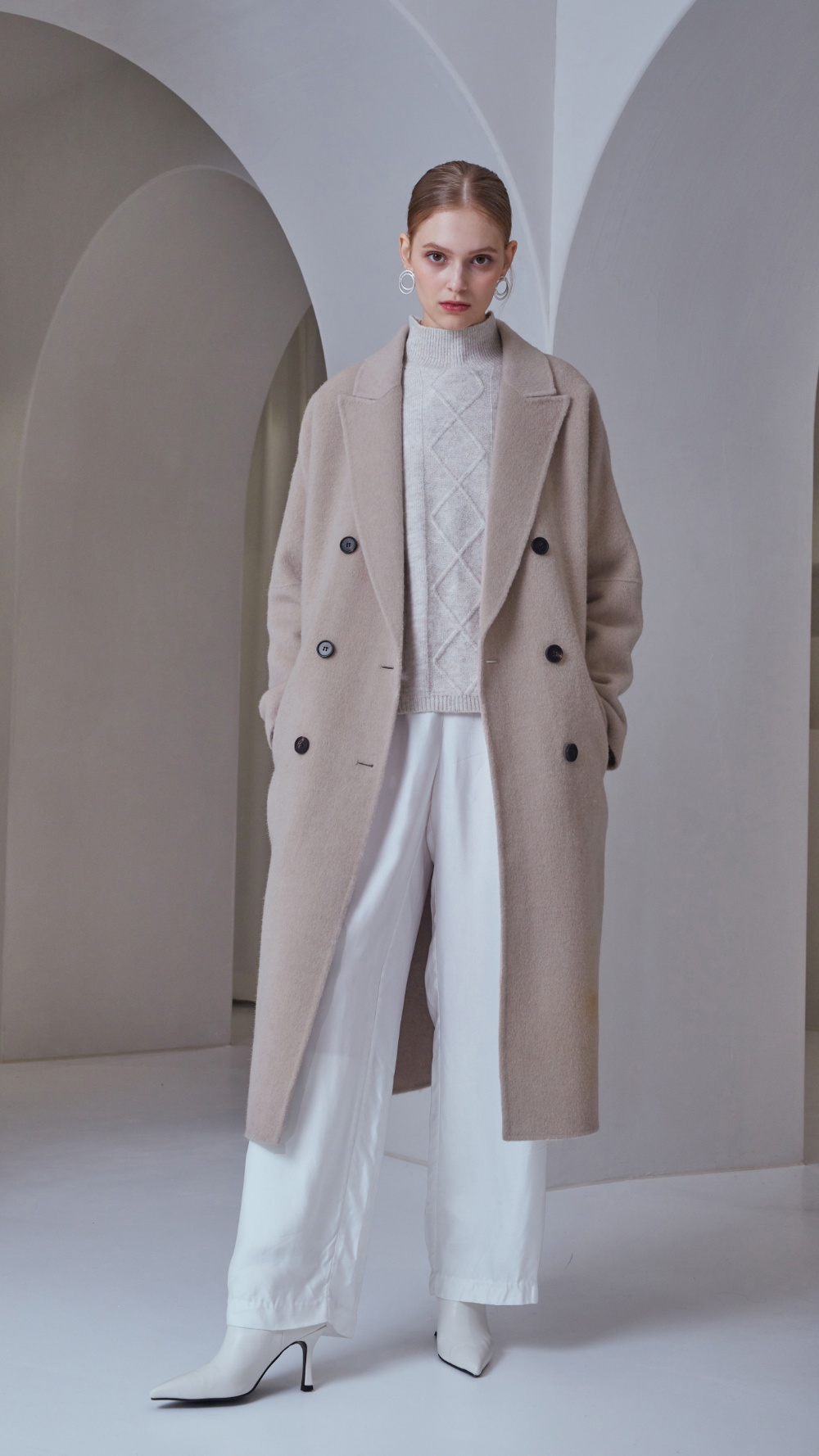 Aila Kashubina, represented by Respect Models · Portfolio