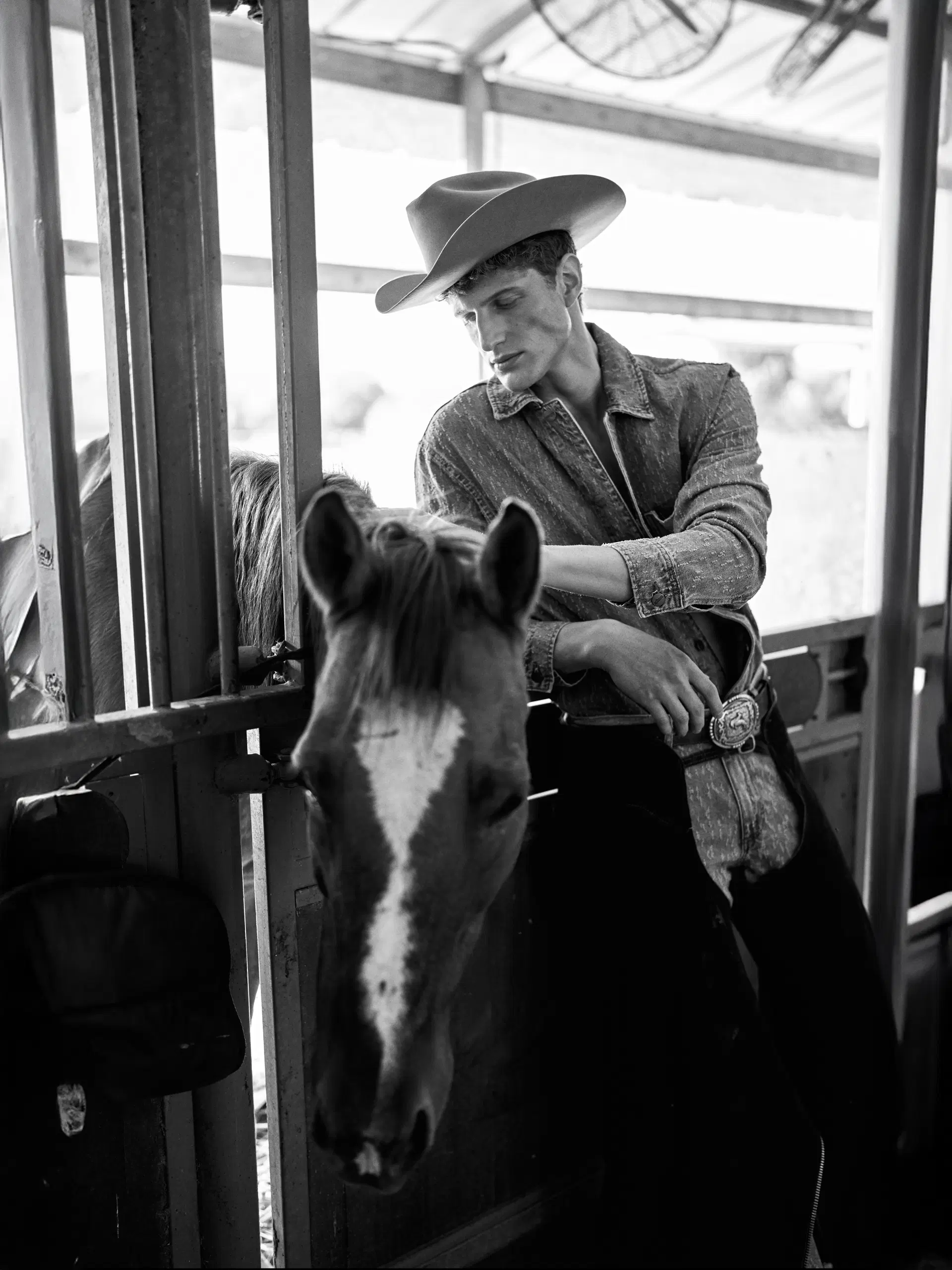 Nadav Amsalem portfolio