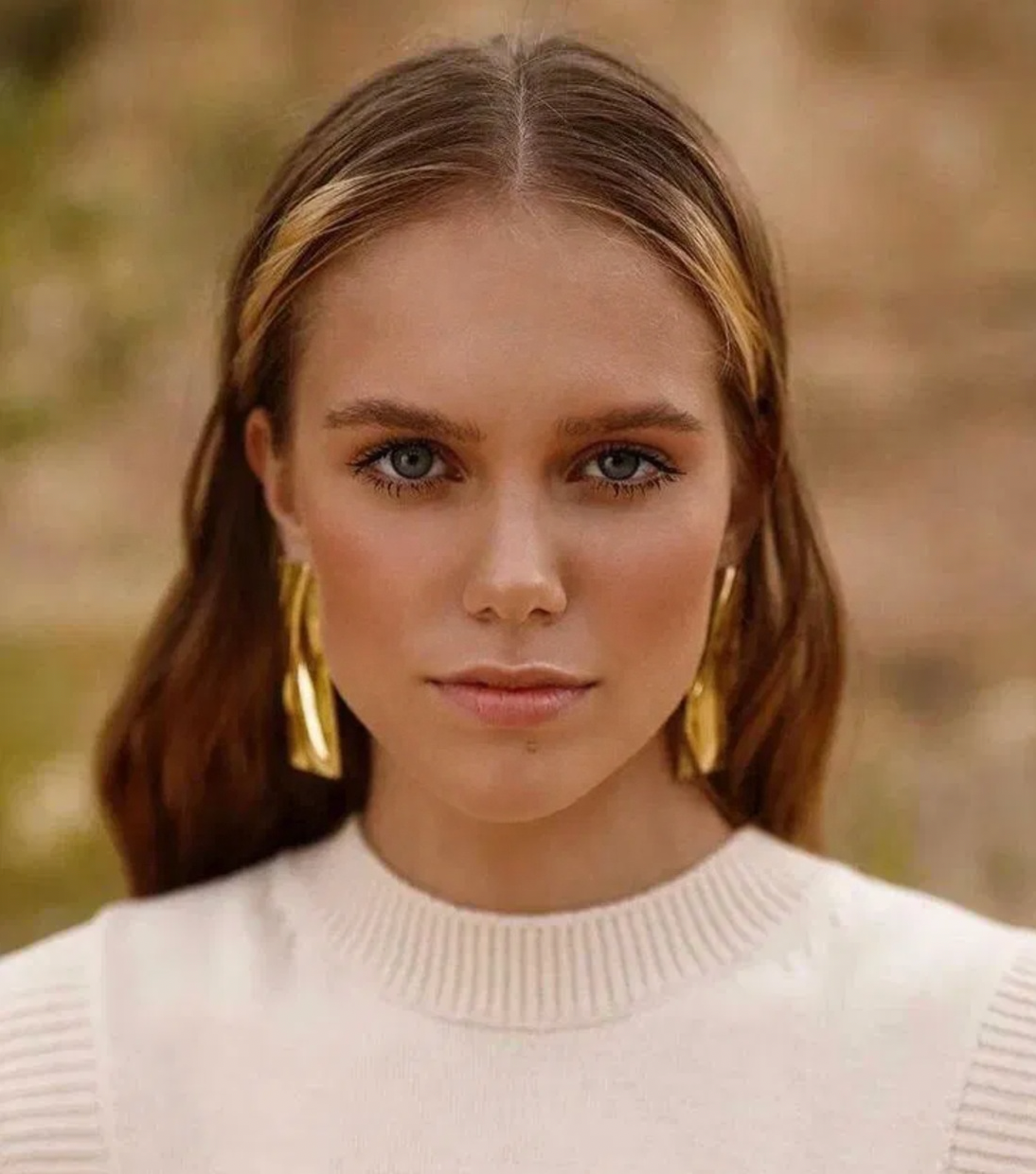 Alexa Matiushina, represented by Cool Models · Portfolio