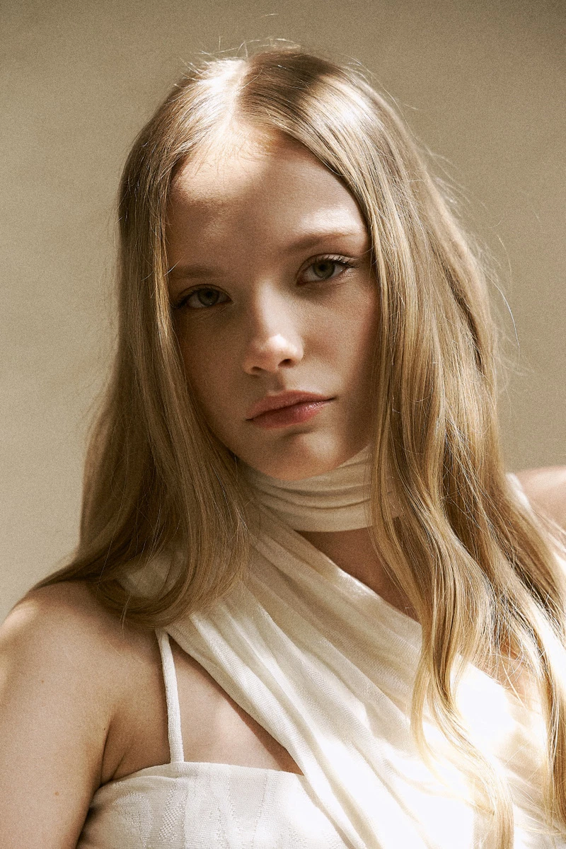 Anya Aristarkhova portfolio