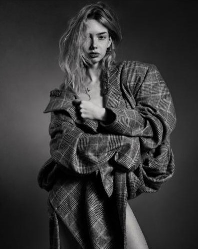 carolynn b portfolio image 28