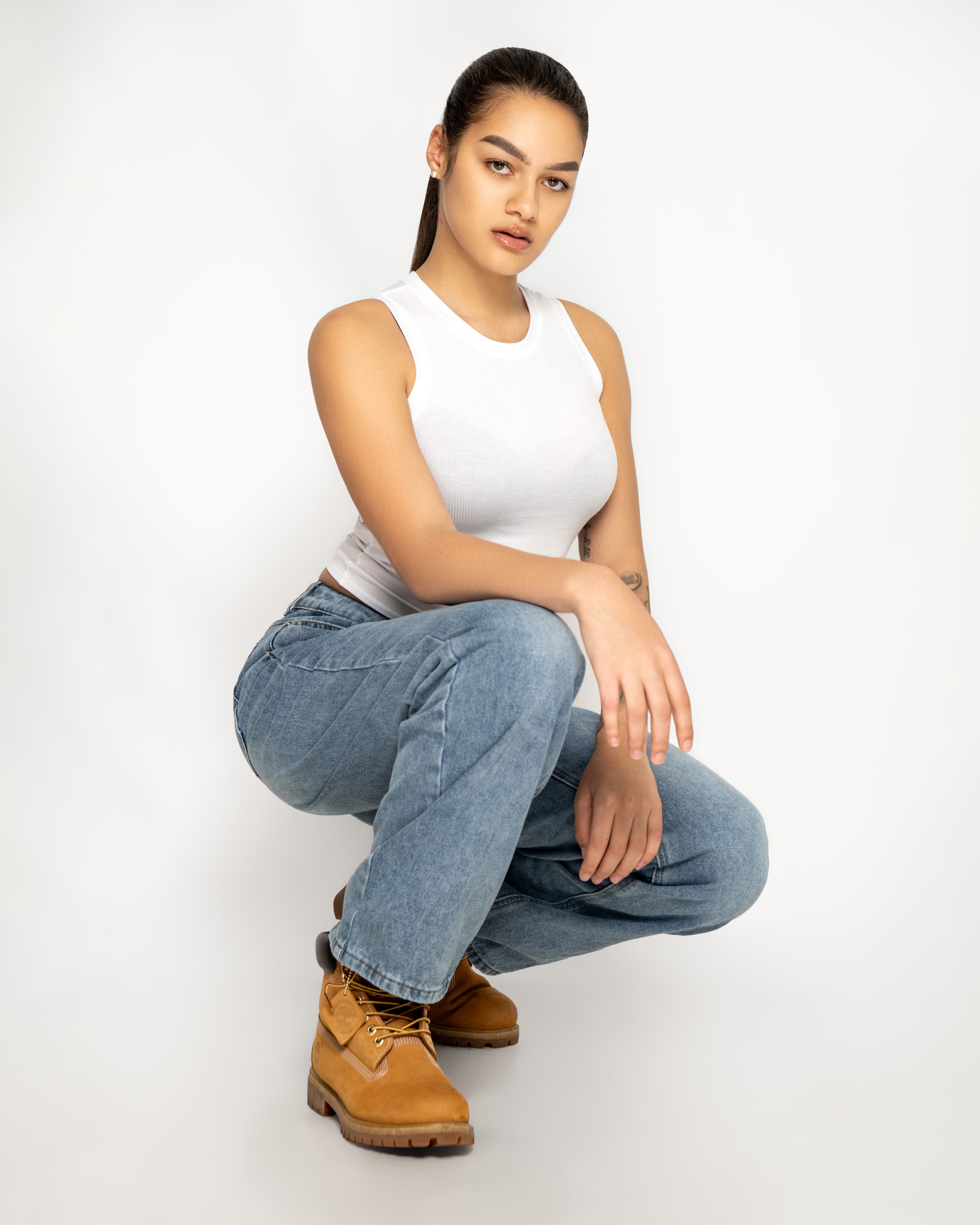 Ciana  portfolio image 9