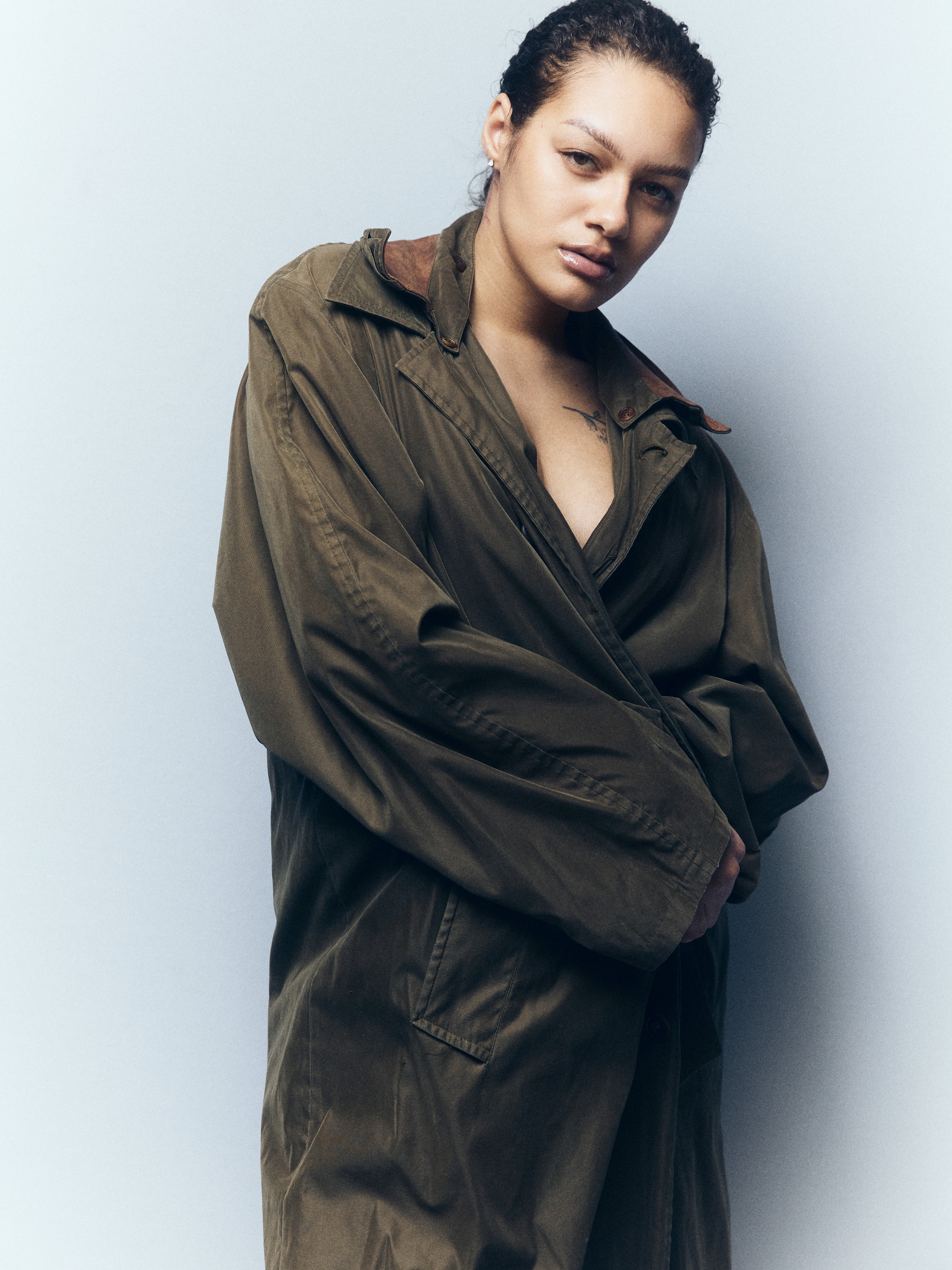 Ciana  portfolio image 14