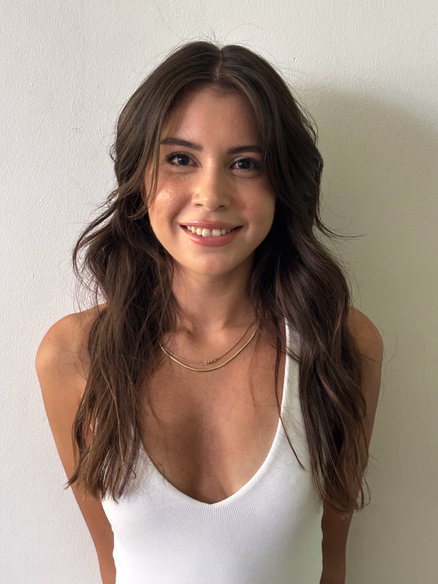 DERYA YURTSEVER's profile picture